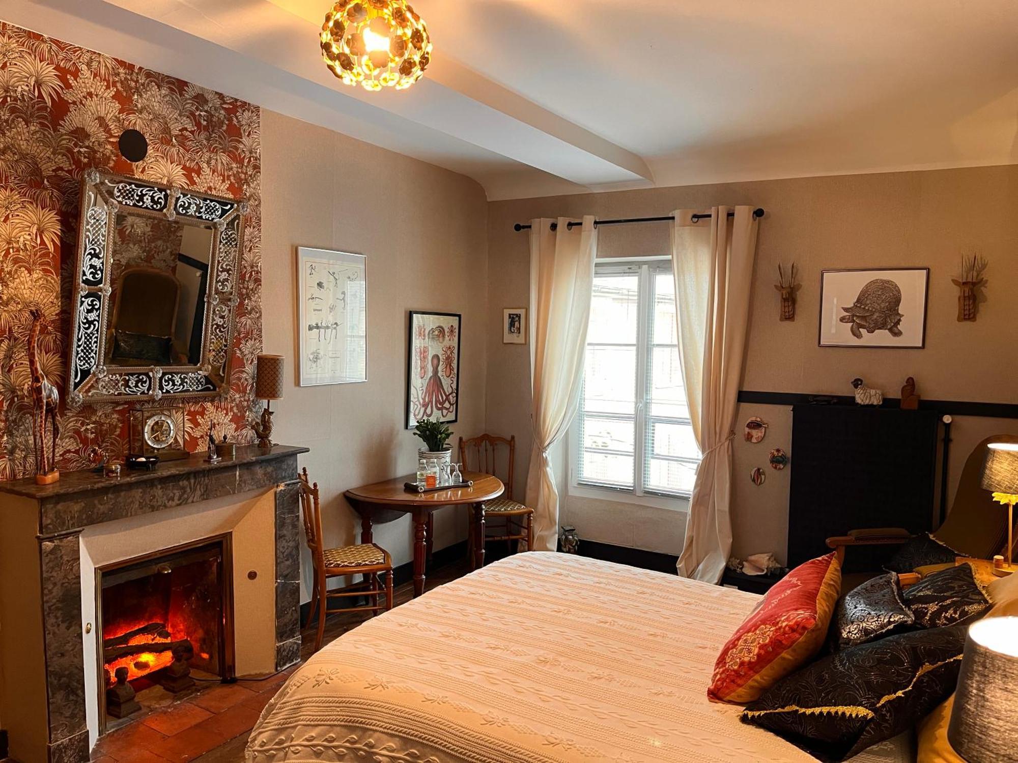 Bed and Breakfast Les Loges Du Chaudron La Chapelle-aux-Choux Exterior foto